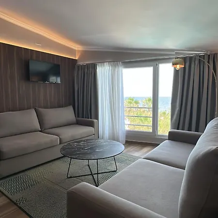 Hotel Klajdi Golem (Tirana)