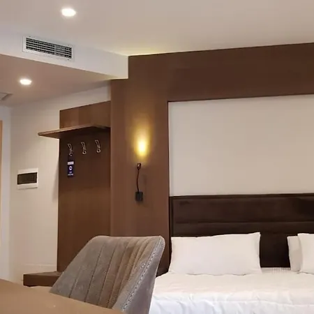Klajdi 5* Golem (Tirana)