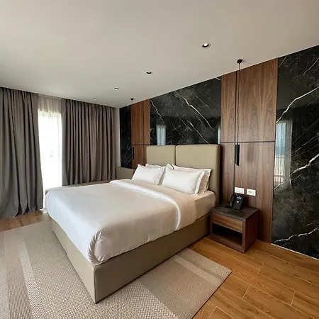 Klajdi Resort&spa 5* Golem (Tirana)