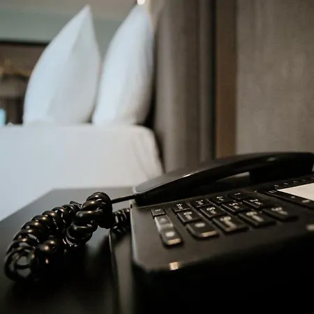 Klajdi Resort&spa Hotel Golem (Tirana)